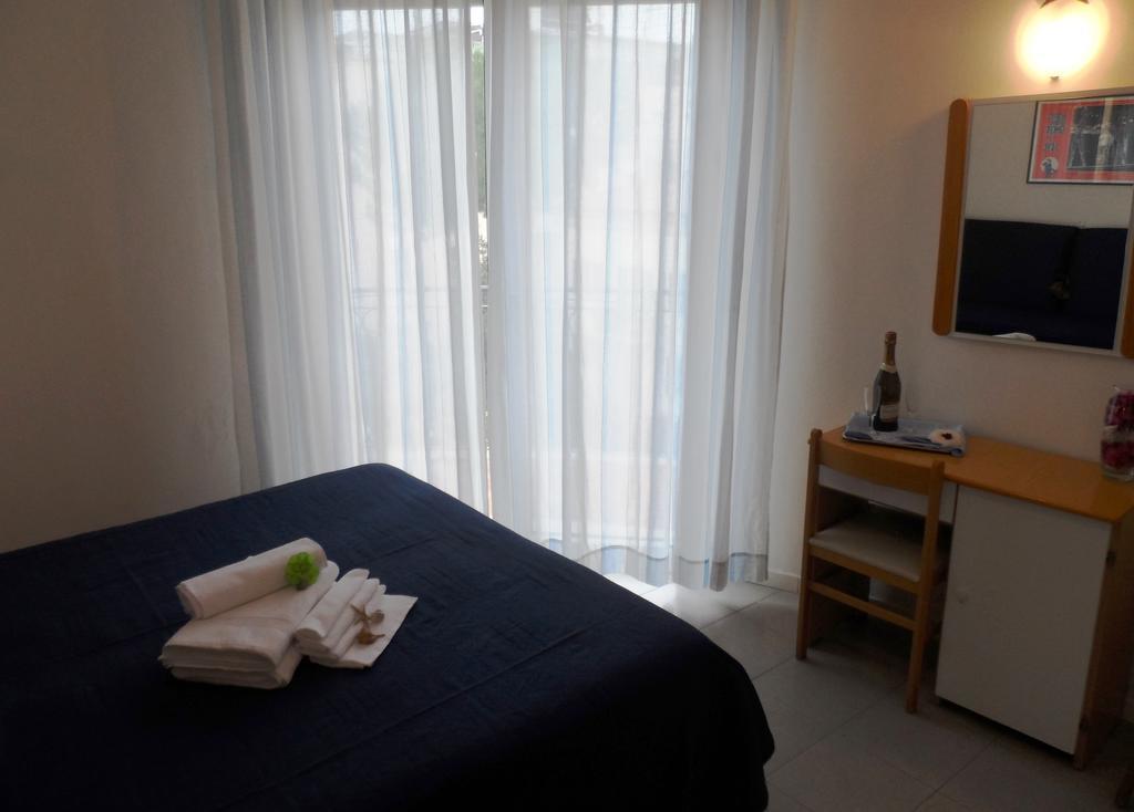 Hotel La Dolce Vita Rimini Kültér fotó