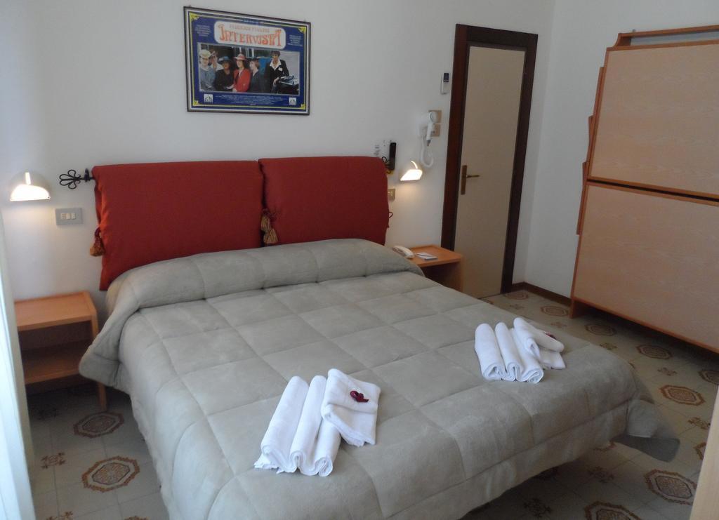 Hotel La Dolce Vita Rimini Kültér fotó